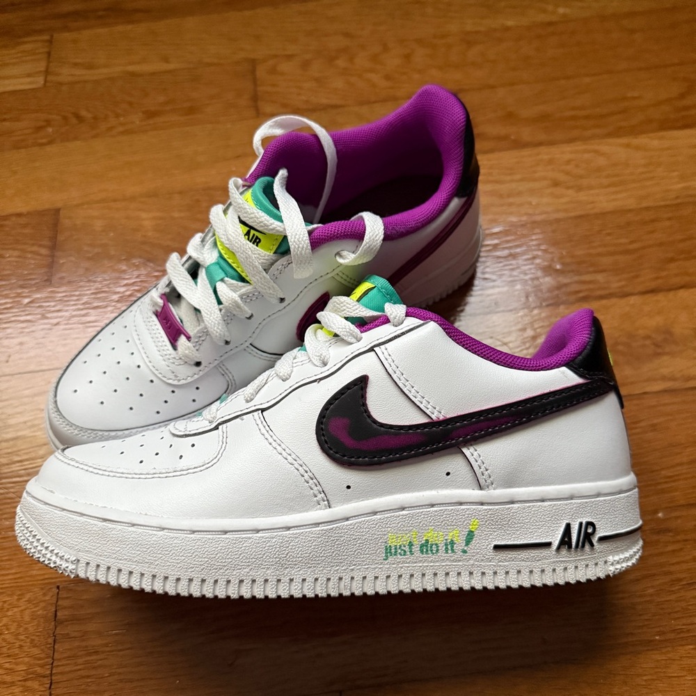 Kids White Nike Air Force Ones Low Tops
